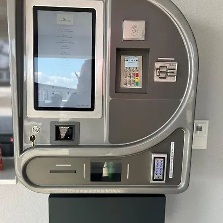 Lamede Self Check-in * ウィーナー・ノイシュタット
