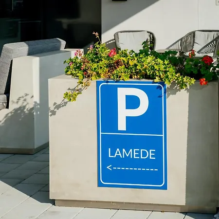 Lamede Self Check-in ホテル
