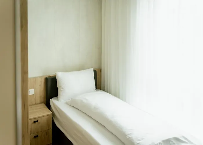 Hotel Lamede Self Check-in Wiener Neustadt