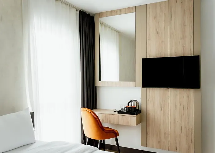 Lamede Self Check-in Hotel Wiener Neustadt