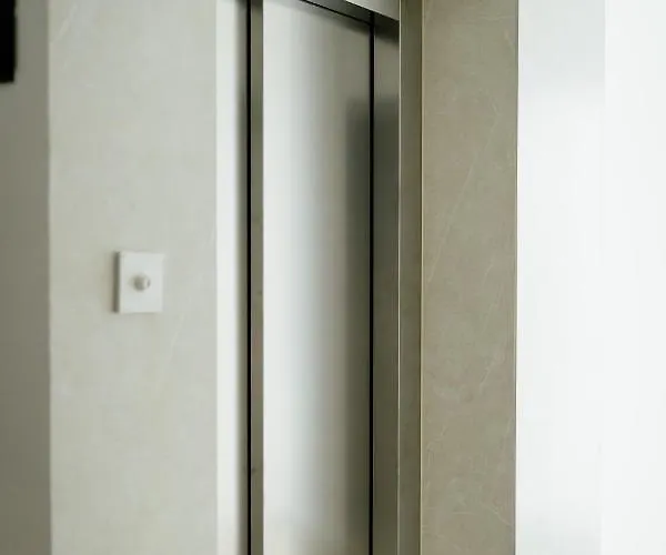 Lamede Self Check-in * Wiener Neustadt