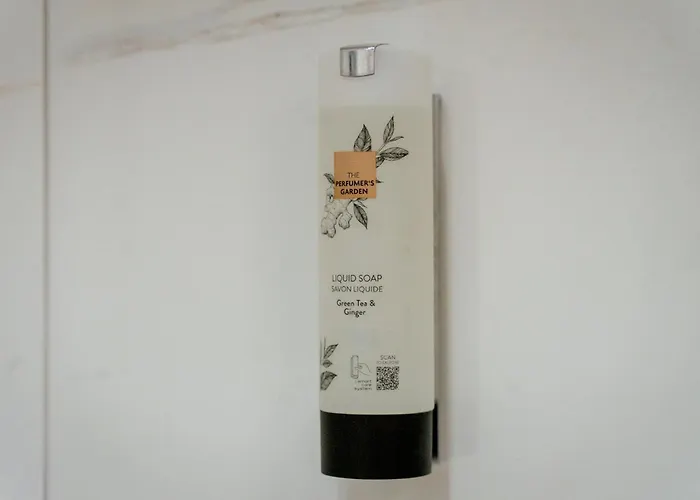 Lamede Self Check-in Hotel