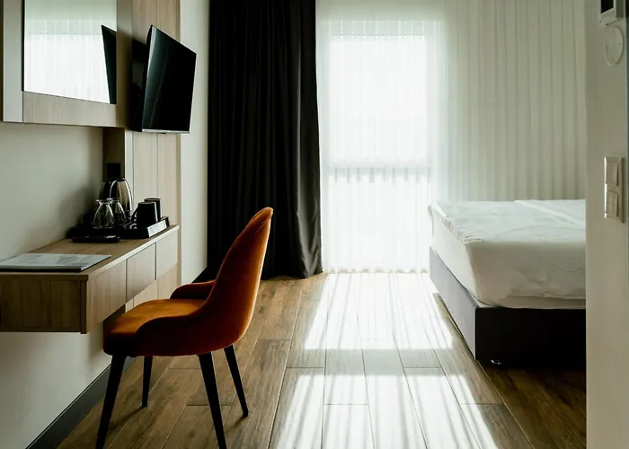 Lamede Self Check-in Hotel *